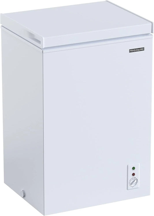 Frigidaire EFRF5003-BLACK Chest Deep Freezer-Garage-Ready, 5.0 Cu